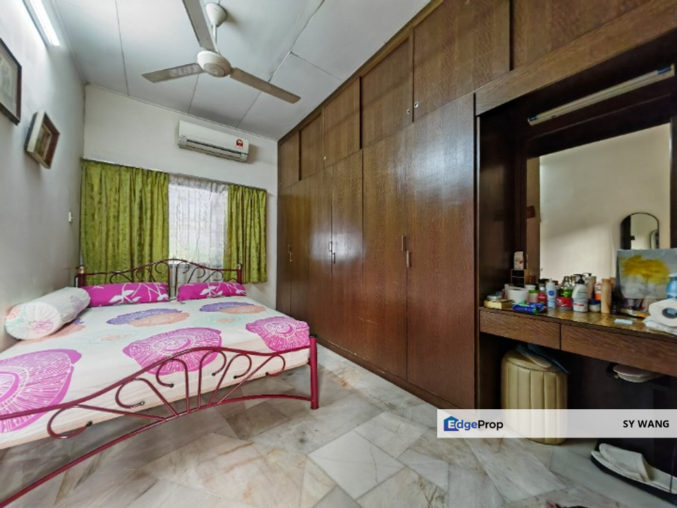 Taman Tenaga (KL) 1 Storey House Extended and Renovated Leasehold remains 97 years, Kuala Lumpur, Cheras