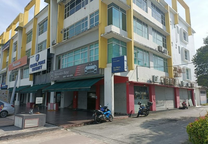 Ukay Boulevard