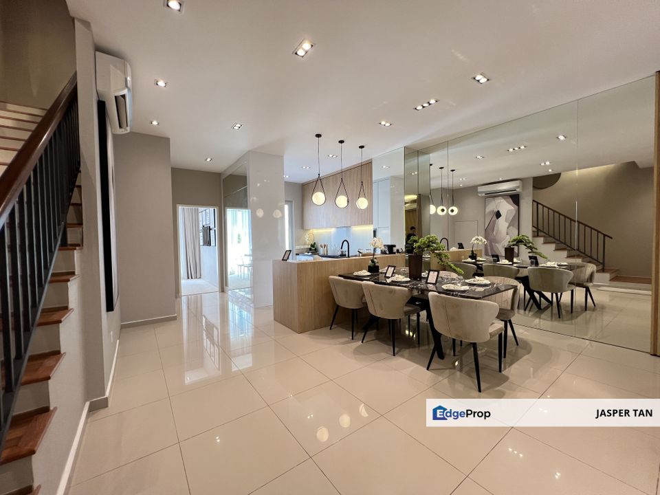 Cashback 67K, 0 down Full Loan, Free All Legal Fees, Rebate, Selangor, Semenyih