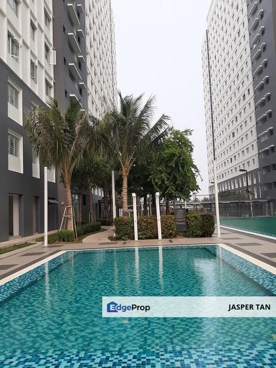 3 Rooms 2 Baths, Painted and Clean, Good Condition, Selangor, Semenyih