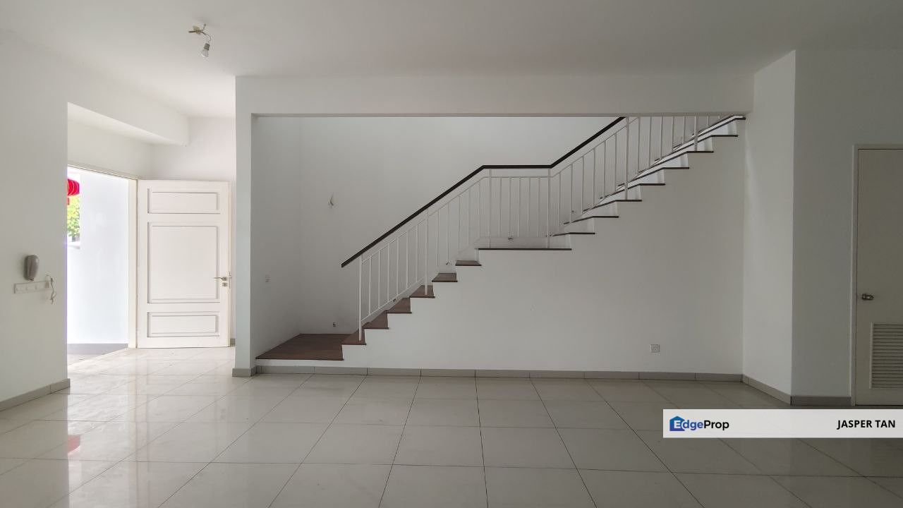 Well Keep Tip Top Condition Good Environment, Viewing Anytime Welcome , Selangor, Semenyih