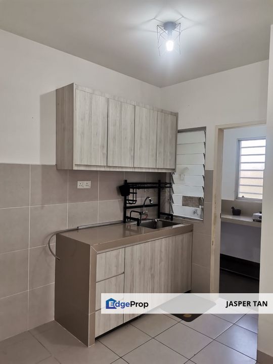 Nice unit tip top condition near to shop lot and public facilities, Selangor, Semenyih