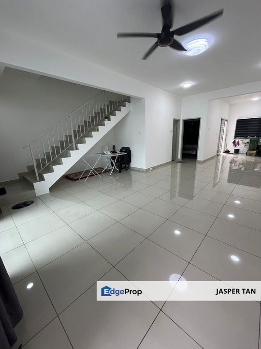 New Terrace, Negotiable, Full Loan, Banker Arrange, Welcome Viewing, Selangor, Semenyih