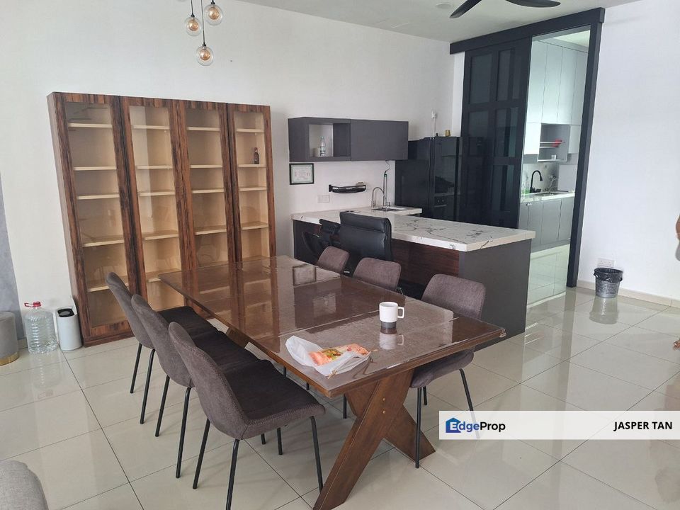 Nice unit tip top condition Fully Furnished View anytime , Selangor, Semenyih