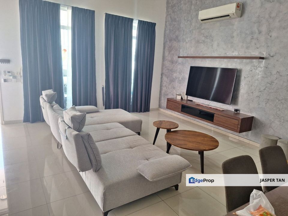 Nice unit tip top condition Fully Furnished View anytime , Selangor, Semenyih