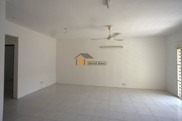 Dedaun, Bandar Cassia