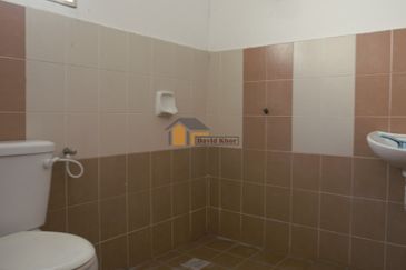 Dedaun, Bandar Cassia