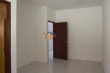 Dedaun, Bandar Cassia