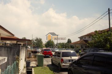 Dedaun, Bandar Cassia