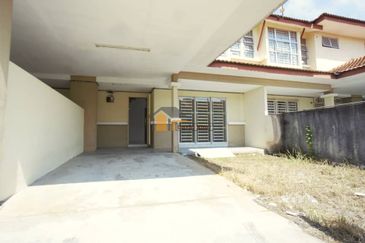 Dedaun, Bandar Cassia