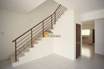 Dedaun, Bandar Cassia