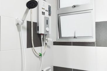 Royale Infinity @ Tambun Royale City