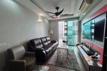 Pangsapuri Palma Laguna