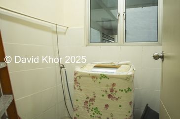 Royale Infinity @ Tambun Royale City