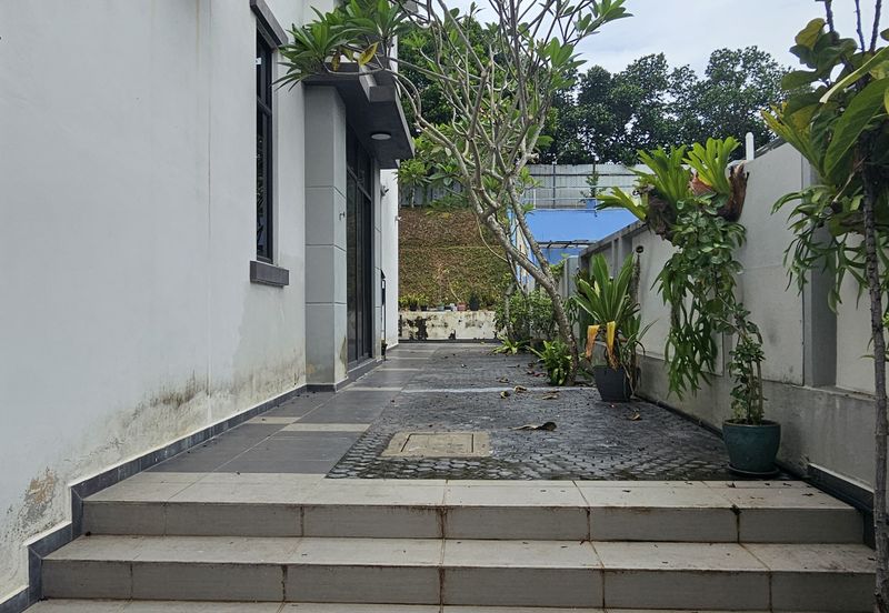 TAMAN SEROJA FASA 3