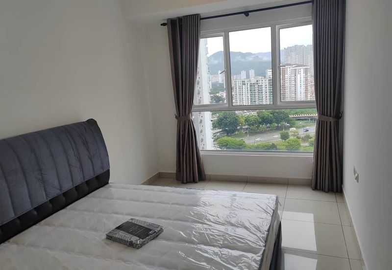 Tropicana Bay Residences