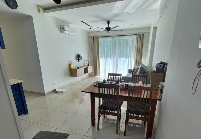 Tropicana Bay Residences