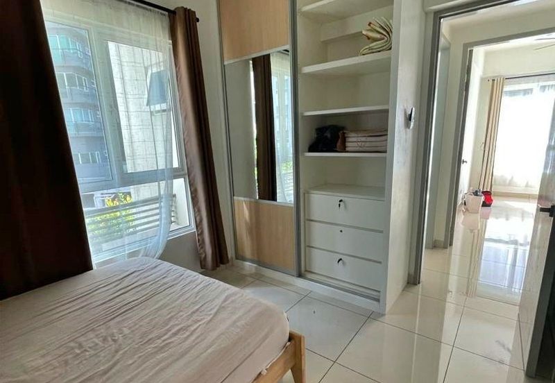 Tropicana Bay Residences