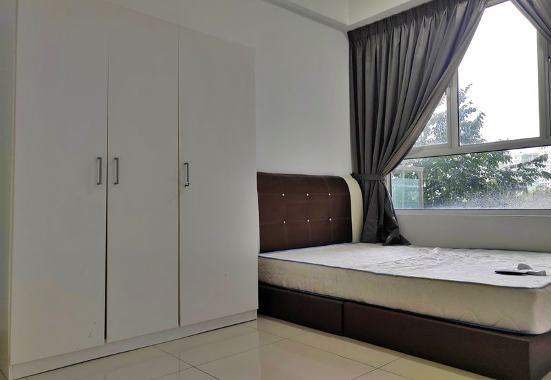 Tropicana Bay Residences