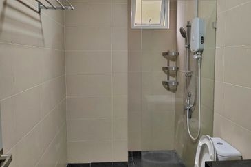 Tropicana Bay Residences