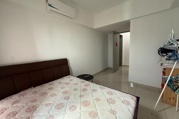 Tropicana Bay Residences