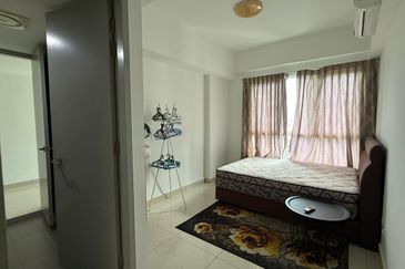 Tropicana Bay Residences