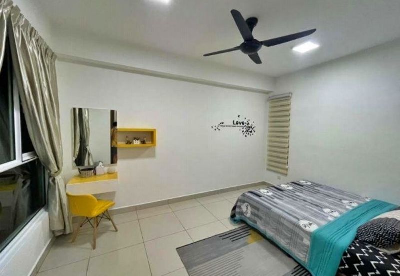 Tropicana Bay Residences