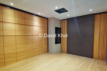 Pusat Perniagaan Maju Jaya