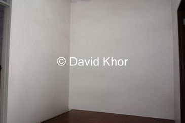 Persiaran Taman Riang