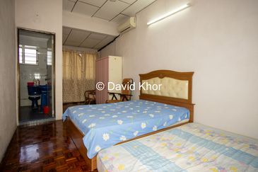 Persiaran Taman Riang