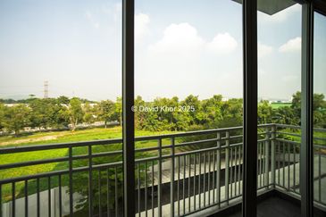 Royale Infinity @ Tambun Royale City