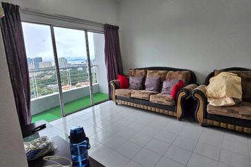 University Place (Plaza Ivory)