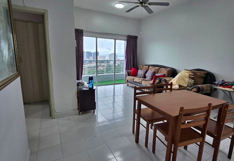 University Place (Plaza Ivory)