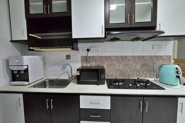 University Place (Plaza Ivory)