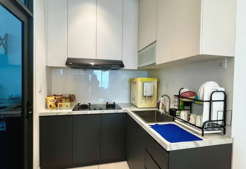 Queens Residences @ Queens Waterfront