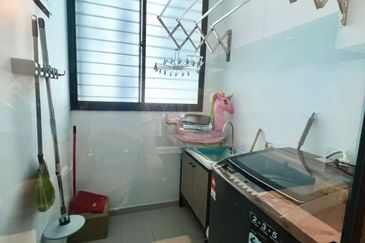 Queens Residences @ Queens Waterfront