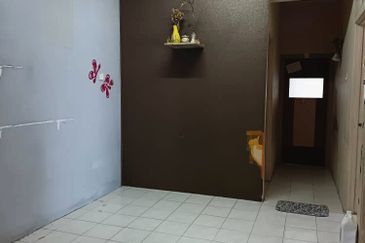 Taman Segar Indah Flat