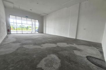 Shoplot For Rent at Penang Batu Kawan Vivo Executive Apartment