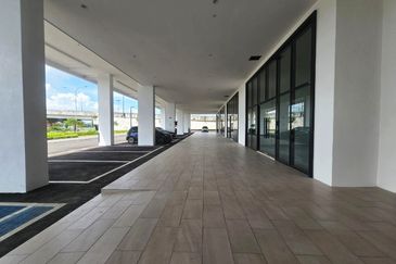 Shoplot For Rent at Penang Batu Kawan Vivo Executive Apartment