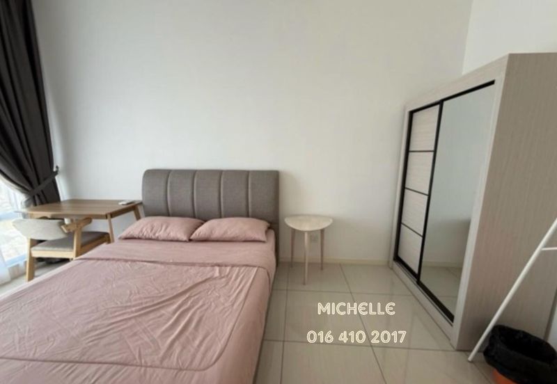 Queens Residences Q2