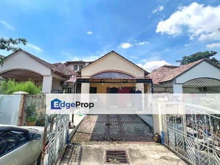 Move in Condition USJ 3  1 and half storey terrace, Selangor, Subang Jaya