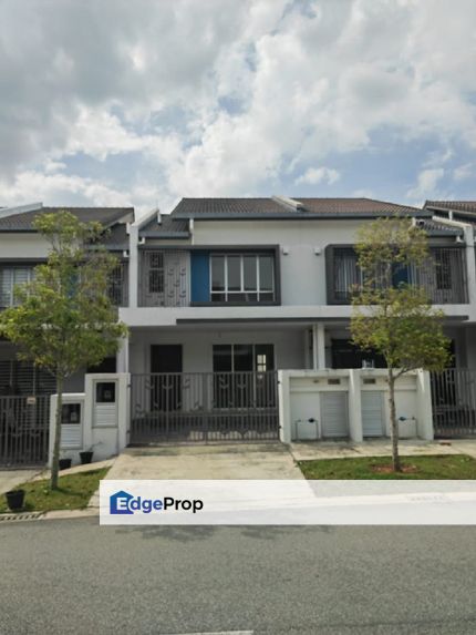 New House  Double Storey Serenia City Kota Warisan Sepang, Selangor, Dengkil