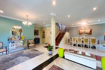 KGSAAS Golf Club, Seksyen 13