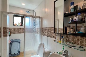 KGSAAS Golf Club, Seksyen 13