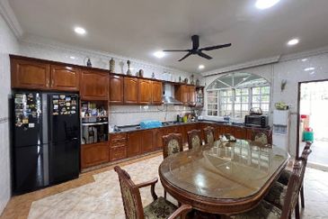 Seksyen 8, Kota Damansara