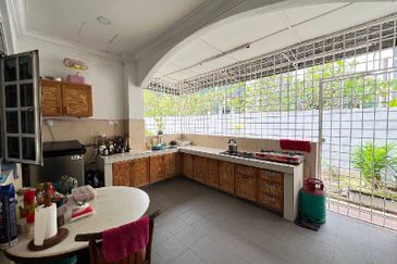 Seksyen 8, Kota Damansara