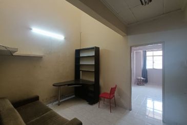 FREEHOLD SHAH ALAM | 2 Storey Intermediate Bukit Subang U16 Shah Alam