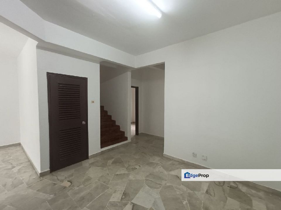 Non bumi lot | Basic Unit Double Storey USJ 11 Subang Jaya, Selangor, Subang Jaya
