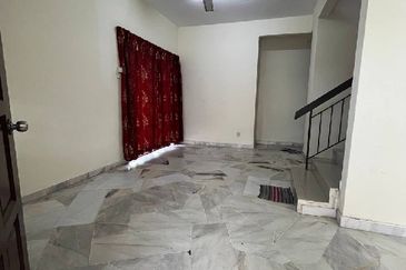 CORNER Double Storey Terrace , Taman Alam Perdana, Shah Alam