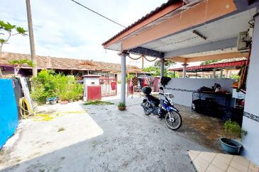 Single Storey Terrace Taman Alam Perdana Puncak Alam